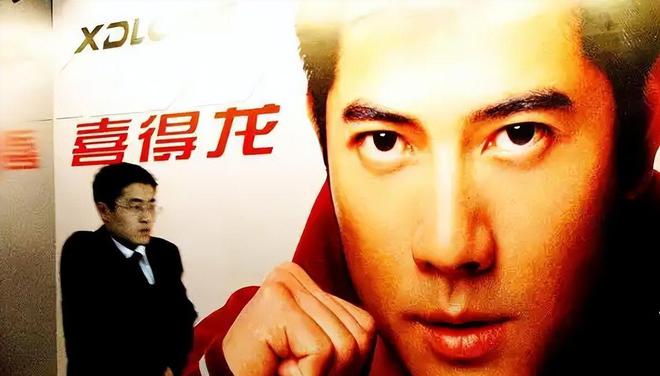 鞋如今却很少有人问津谁在盲目跟风OG真人曾被捧上天的4种国产运动(图2)