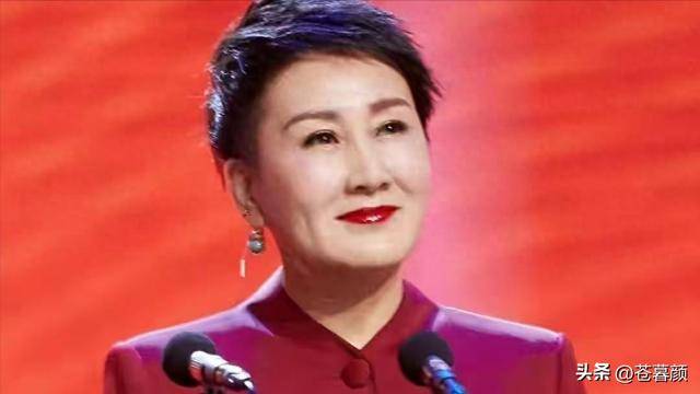 几位老艺术家诠释了人前一套背后一套OG真人游戏贪财又好色！德不配位的(图5)