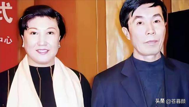 几位老艺术家诠释了人前一套背后一套OG真人游戏贪财又好色！德不配位的(图9)