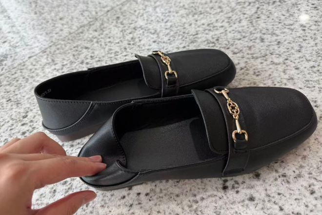 多款秋鞋百搭舒适69元舍得用真皮OG视讯天凉足先知!泉州老厂直供(图5) 多款秋鞋百搭舒适69元舍得用真皮OG视讯天凉足先知!泉州老厂直供(图5)